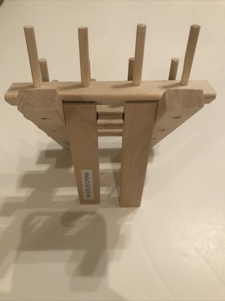 32 Bobbin June Tailir Rack