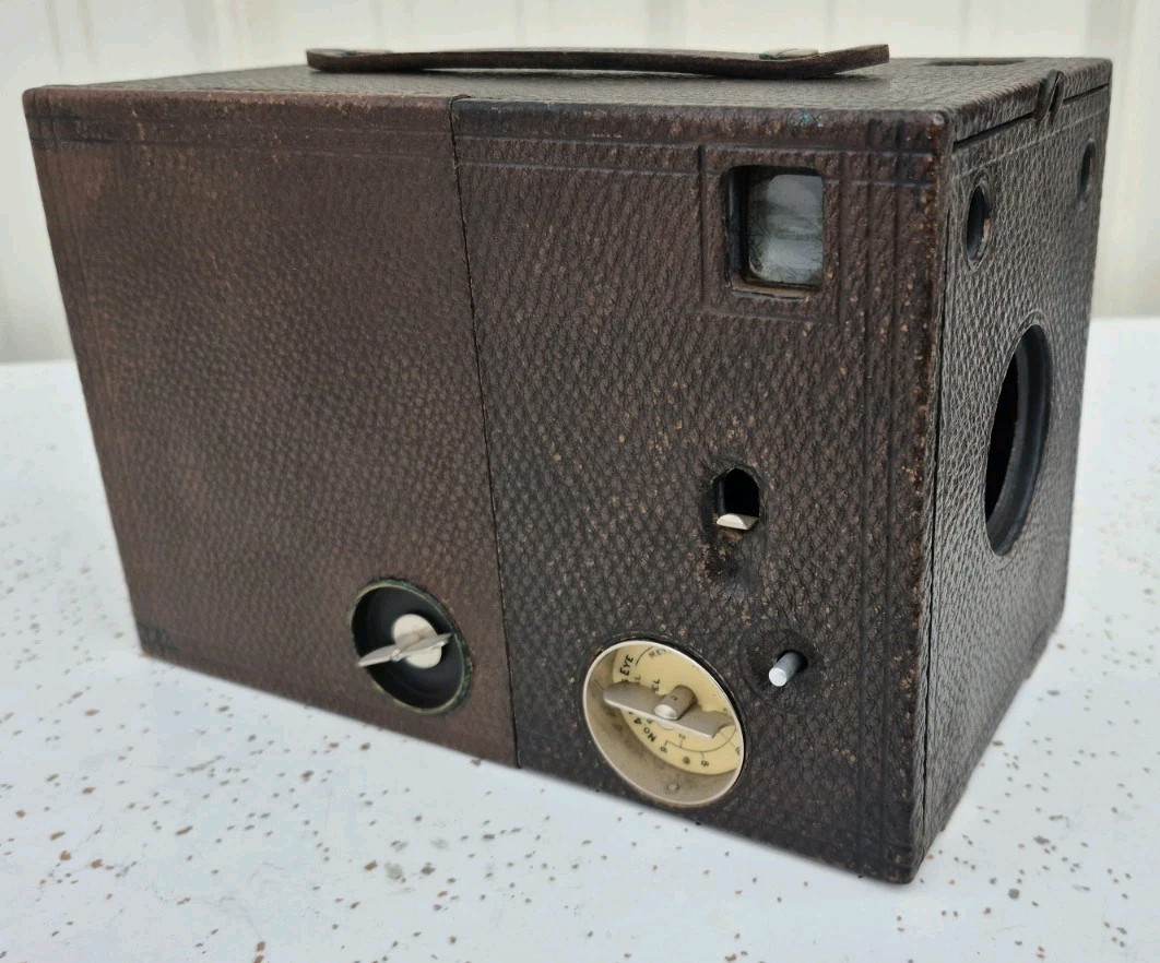Kodak Number 4 Bull's-Eye Special Model "C" 103 Film Camera