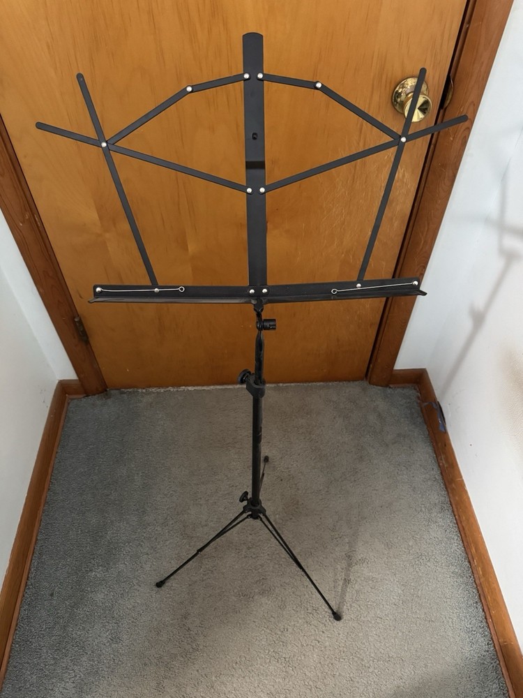 Yamaha Lightweight Adjustable Music stand