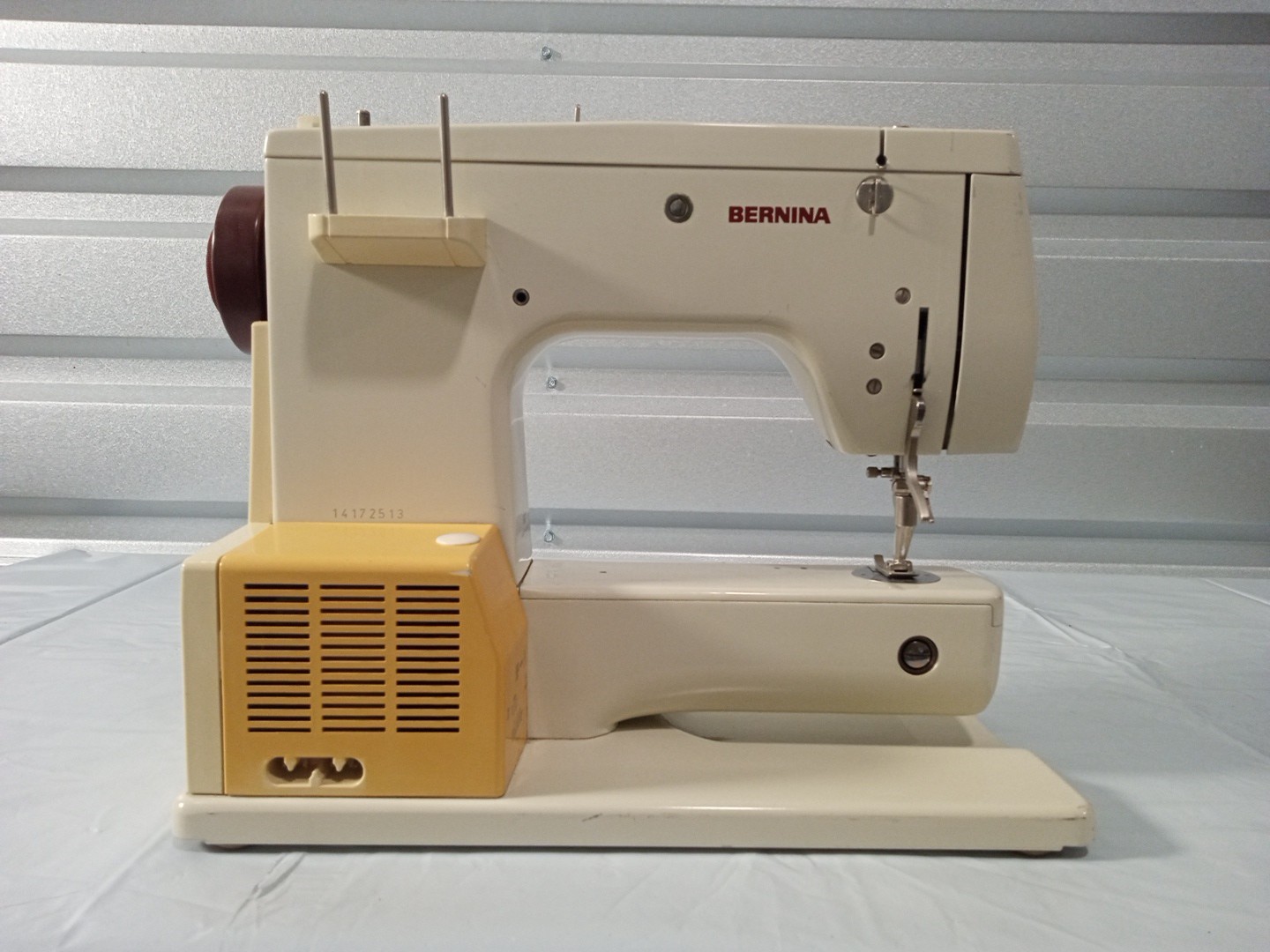Bernina 807 Minimatic Sewing Machine UNTESTED