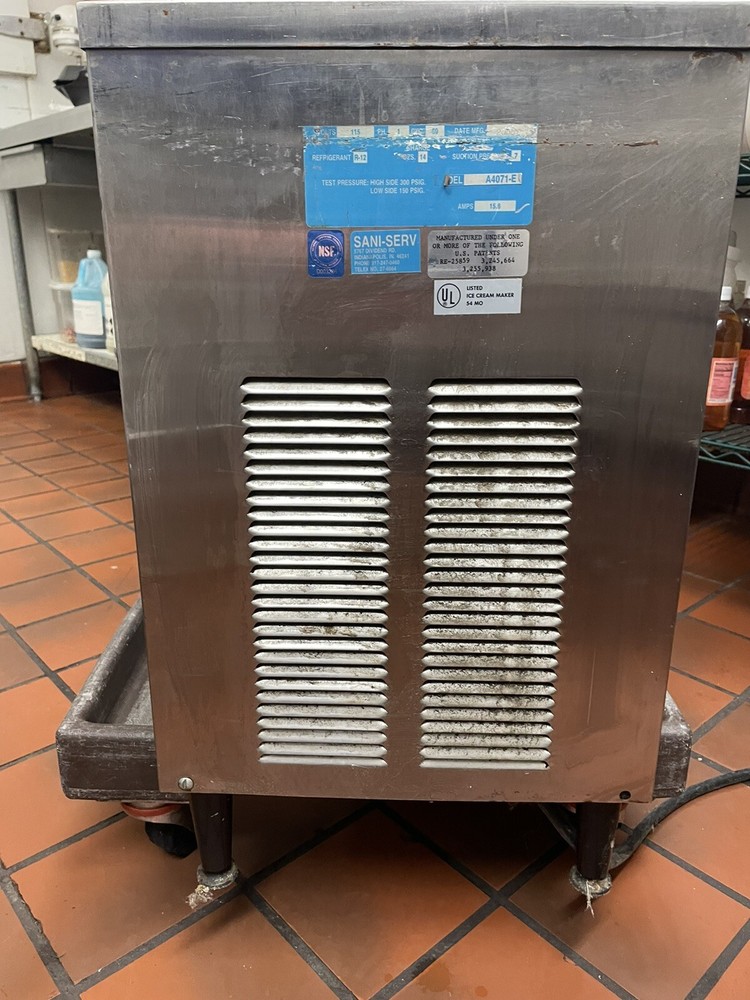 SaniServ Soft Serve Yogurt