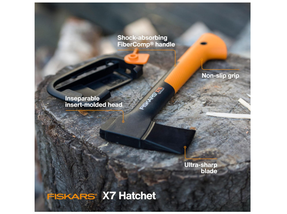 Fiskars 78506935 (14") X7 Hatchet, Black/Orange