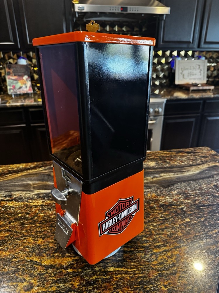 Harley-Davidson Motorcycles Gumball Machine.