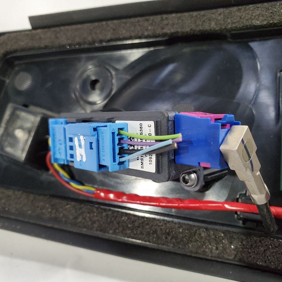 2020 Tesla 3 OEM Left B Pillar Camera Projector With Cover