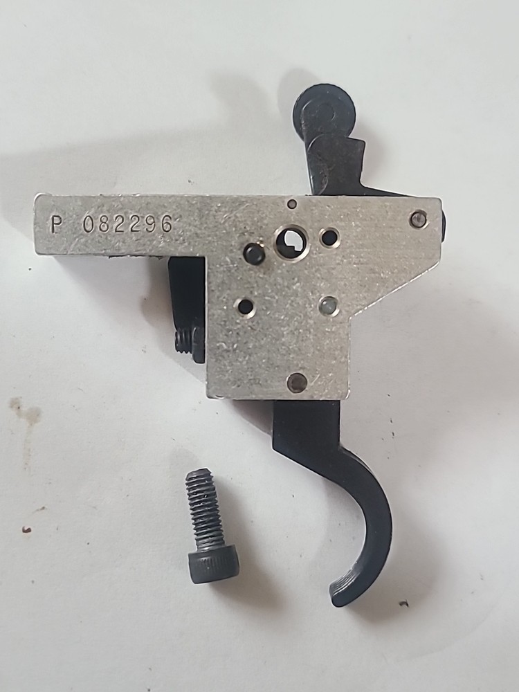 Knight LK-93 Muzzleloader .50 Cal Rifle Trigger Assembly With Screw - FREE SHIP