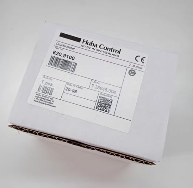 Huba pressure switch 620.9100 2-8MBAR with casing