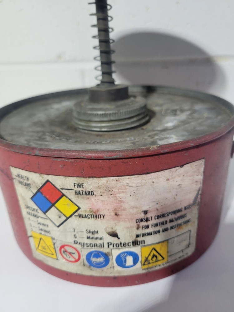 Eagle Mfg P702 Plunger Can