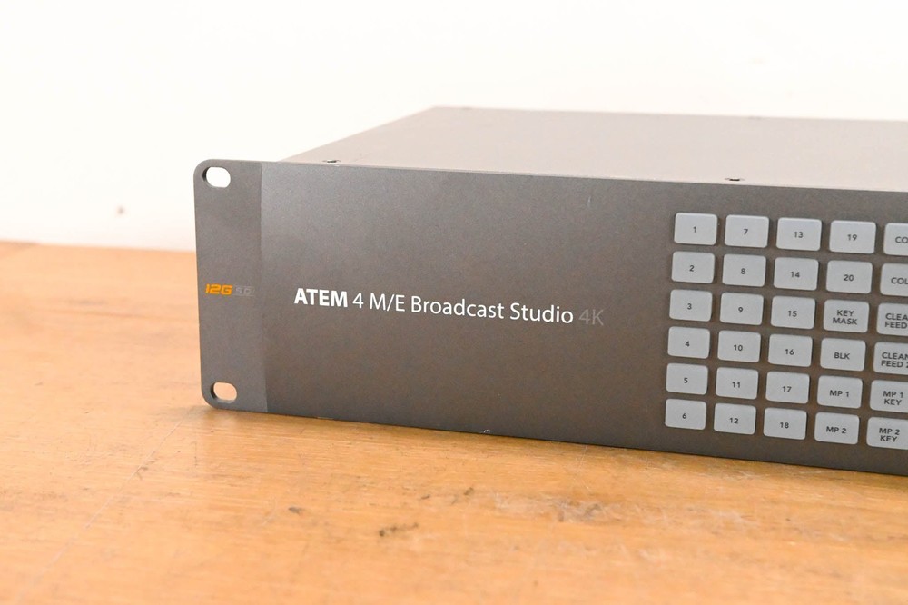 Blackmagic Design ATEM 4 M/E Broadcast Studio 4K CG01XSU