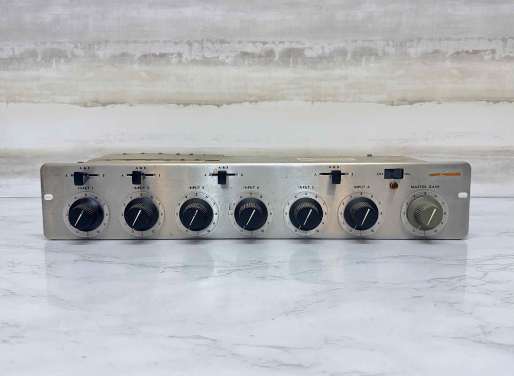 Ampex AM-10 Mixer