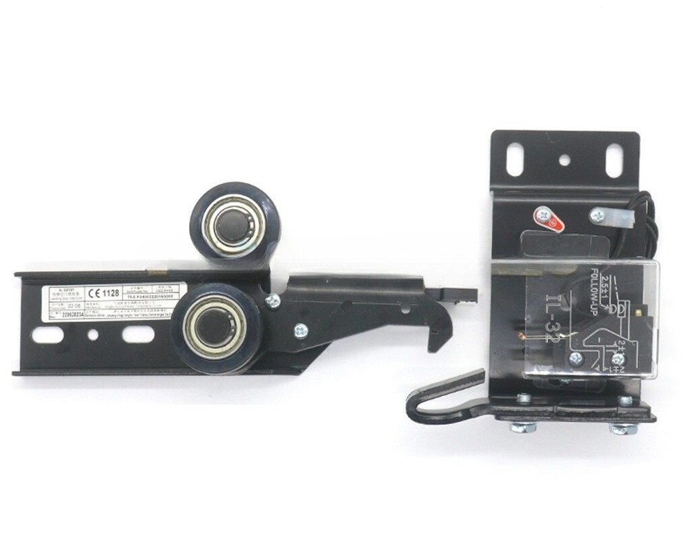 Elevator door lock device IL-32161 switch floor door lock hook assembly
