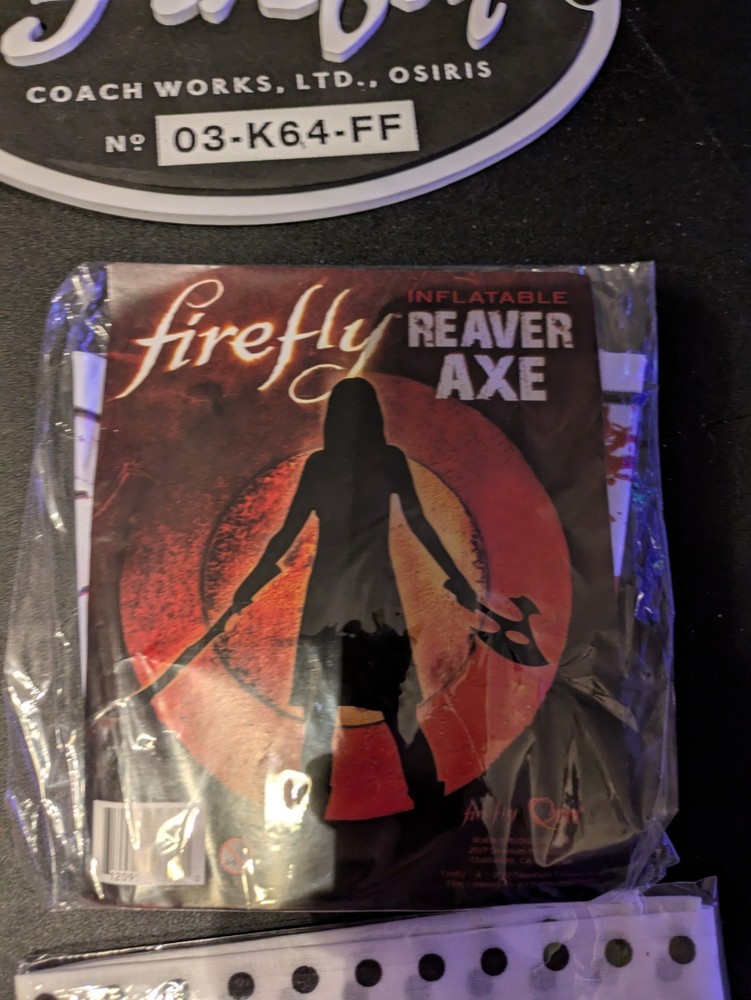 Loot Crate Ex Firefly Serenity River Inflatable Reaver Axe Plus 2 Items B1