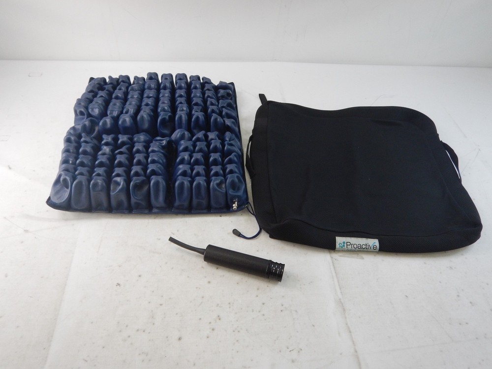 Proactive Air 02 Cushion, 22"x20"x4"