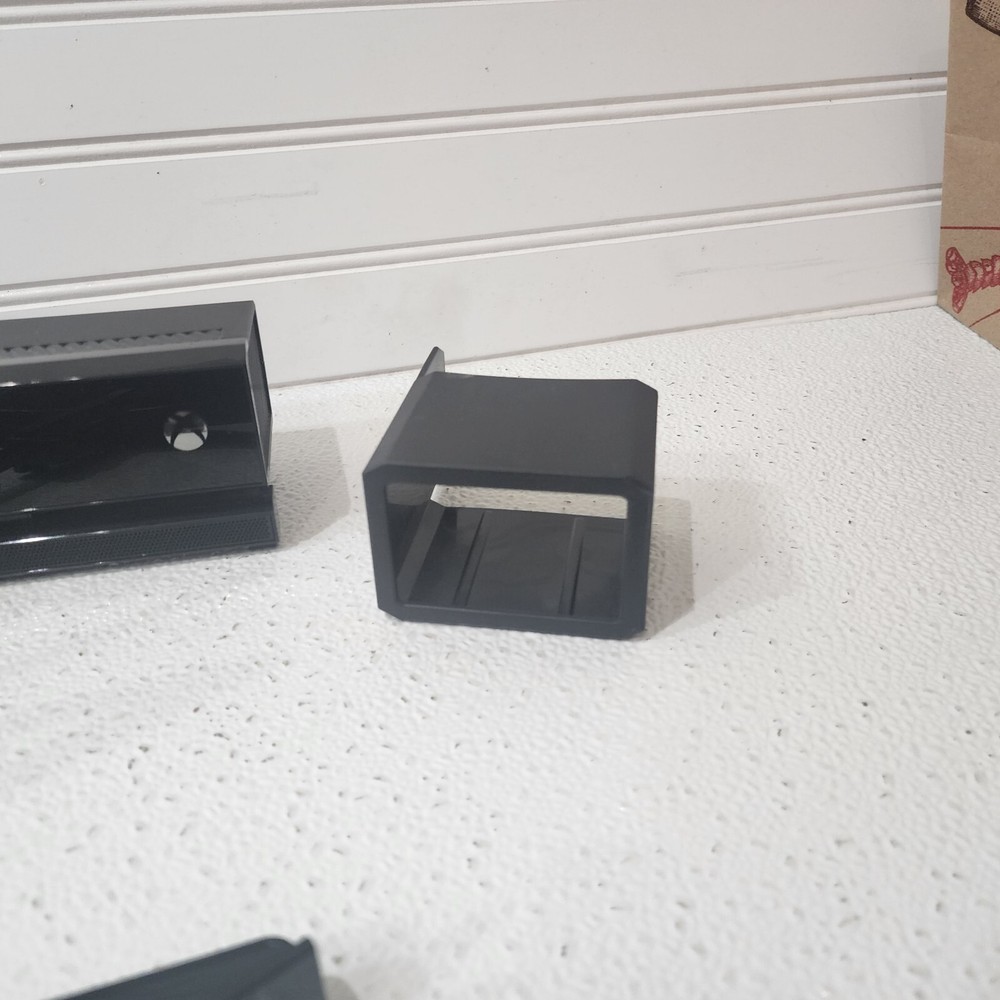 Microsoft Xbox One Kinect Sensor Camera - Black OEM Model 1520 + MOUNT And Cover
