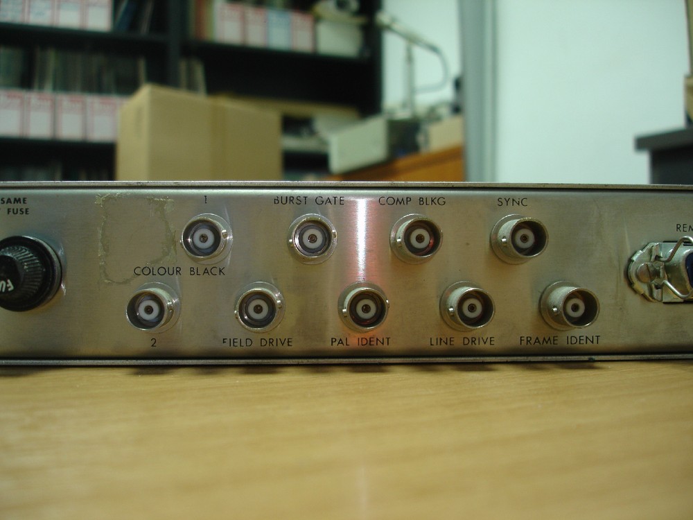 LEITCH SPG-140P SPG SYNC PULSE GENERATOR (PAL)