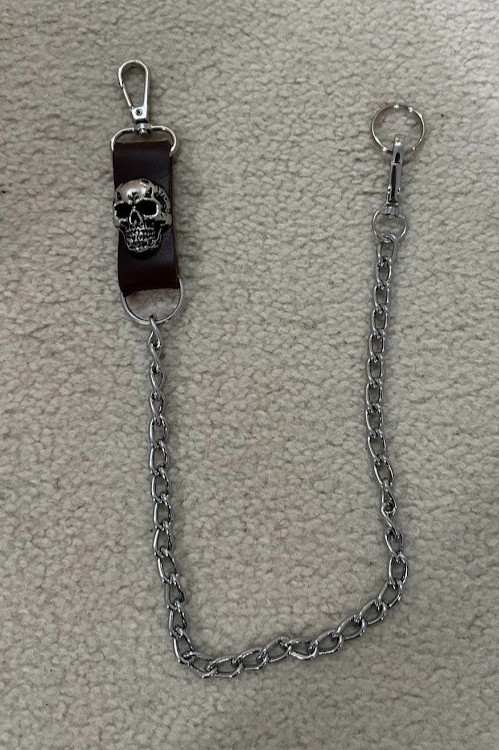 custom made 20in skull wallet chain