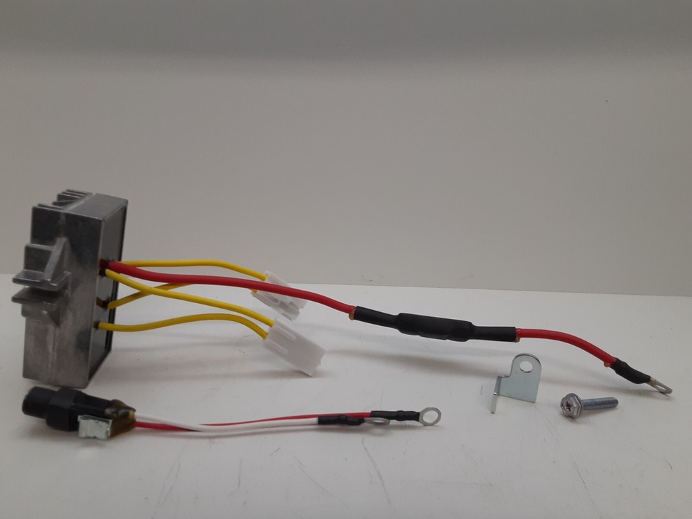 Genuine Briggs & Stratton 84002239 REGULATOR