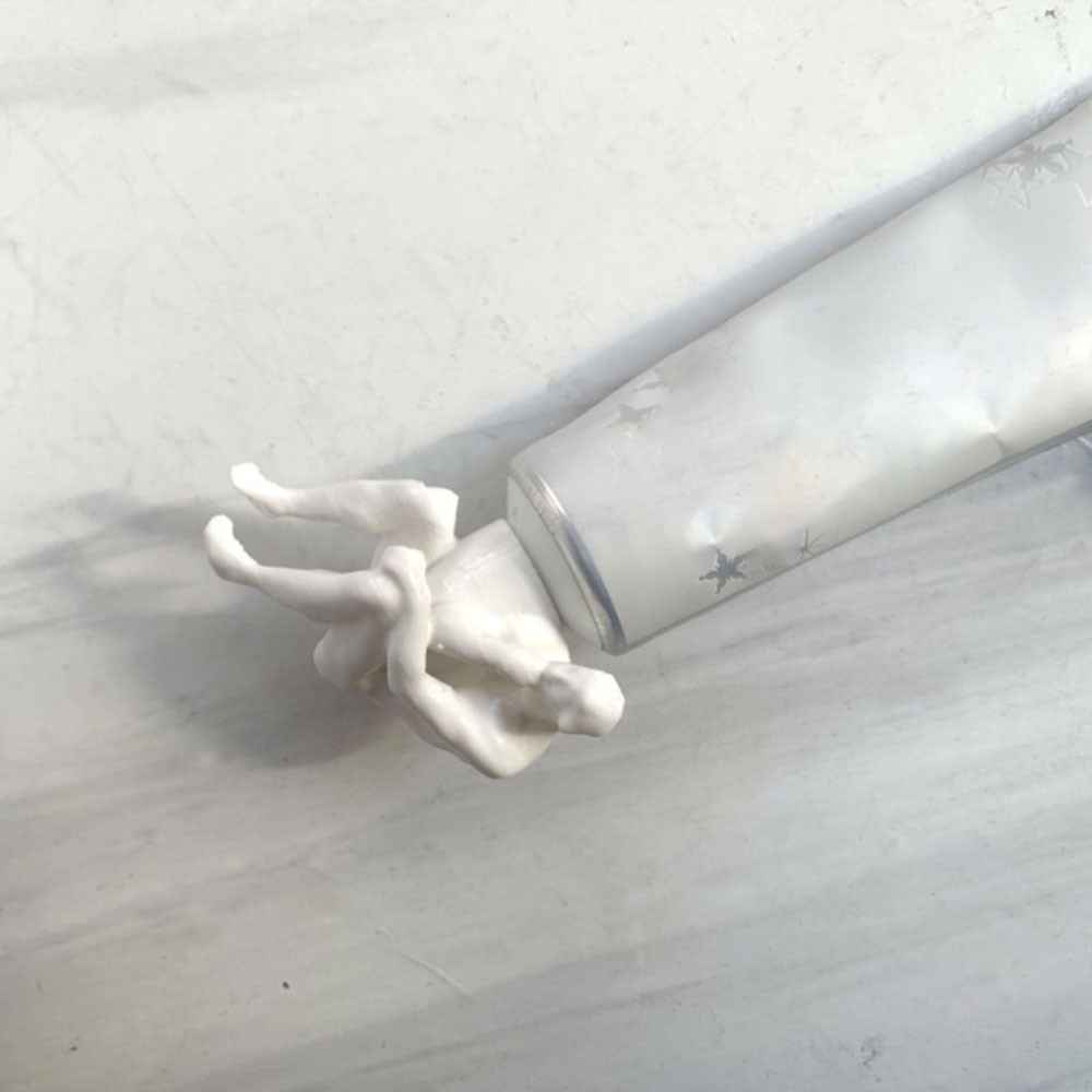 Pooping Toothpaste Cap Tricky Toothpaste Squeezer for Family TL