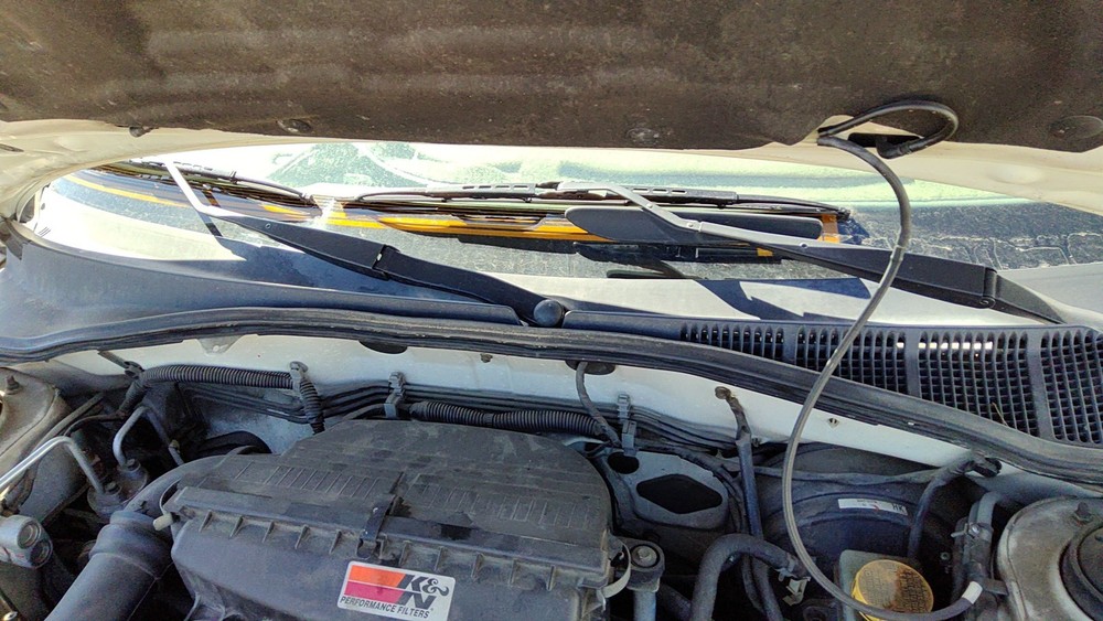 2000 Legacy Outback Windshield Wiper Cowl Vent Trim Panel Oem Cover