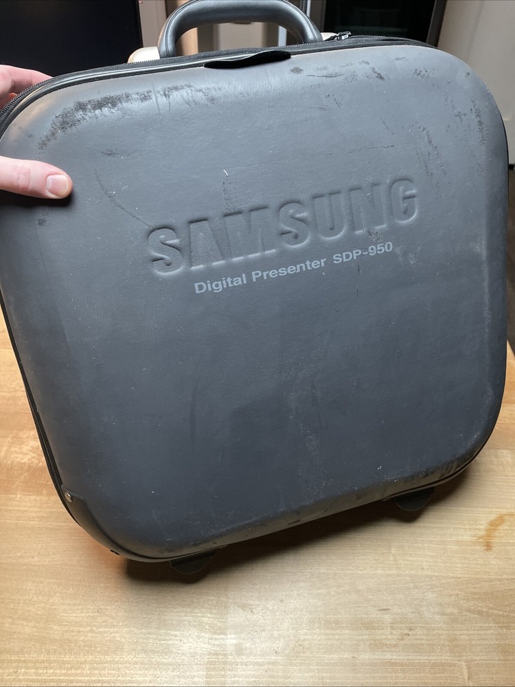 Samsung SDP-950R Digital Presenter Overhead Document Camera Working