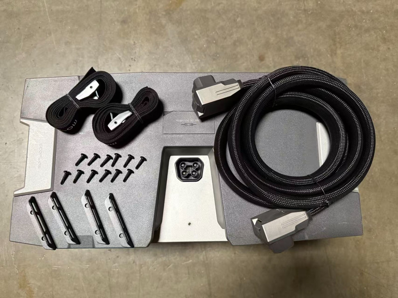 EcoFlow 5KWh LFP Battery High Capacity For Power Kit , Power Kit2 , with Cable!