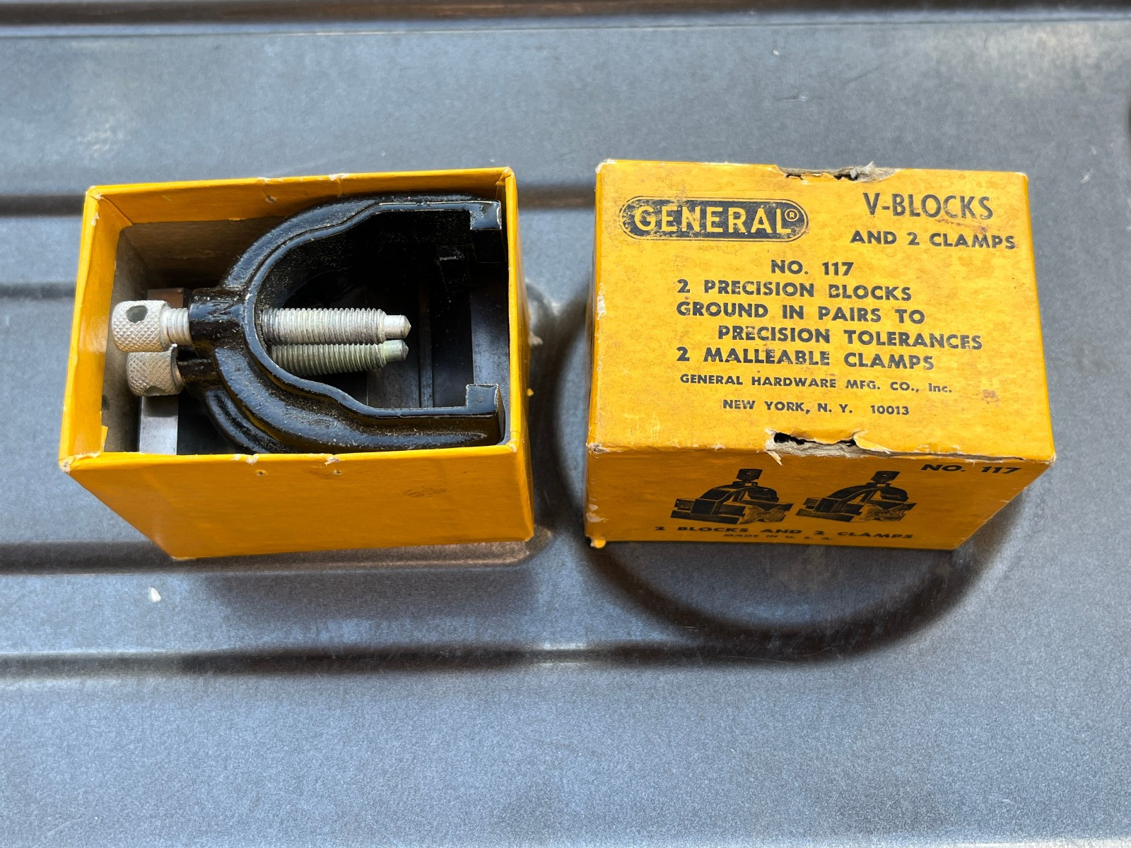 Vintage GENERAL USA #117  V-Block Pair w/2  Clamps