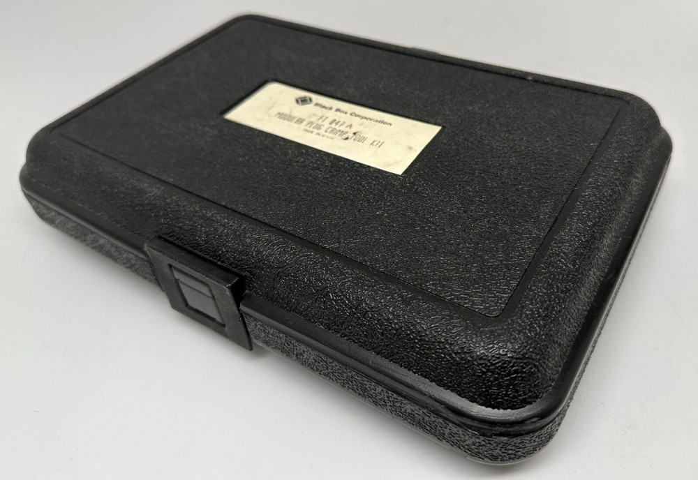 Black Box FT047A Modular Plug Crimp Tool Kit. Used only few times