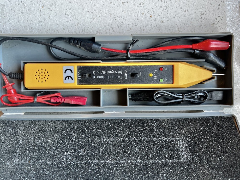 K & H LP-3500 Logic Probe Tool With Case