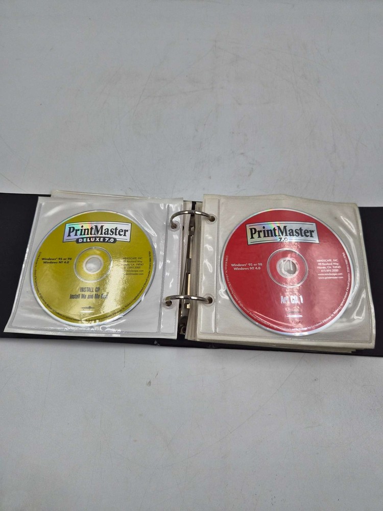 Gateway Software Storage Binder Microsoft Windows 98 WordPerfect 8 Used