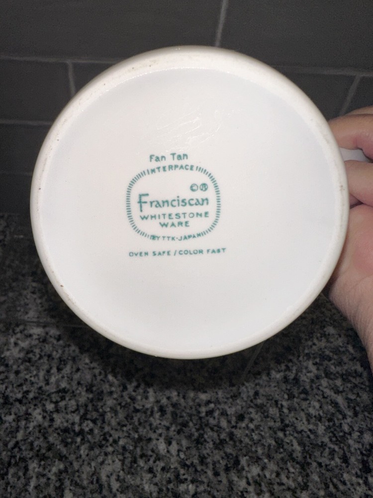 FRANCISCAN PITCHER, FAN TAN WHITESTONE