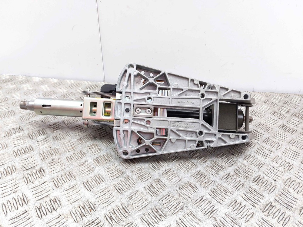 MERCEDES E CLASS C207 STEERING COLUMN A2074600016 2014
