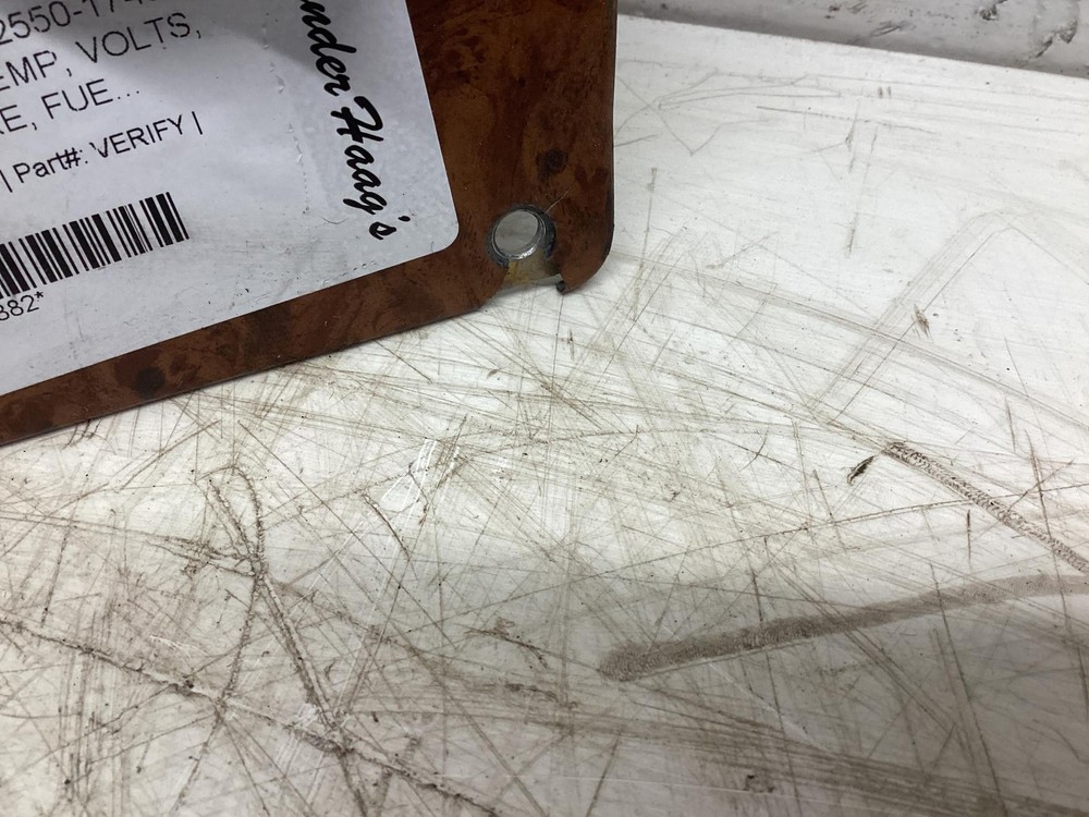 2000-2005 Peterbilt 387 Speedometer Instrument Cluster - Used