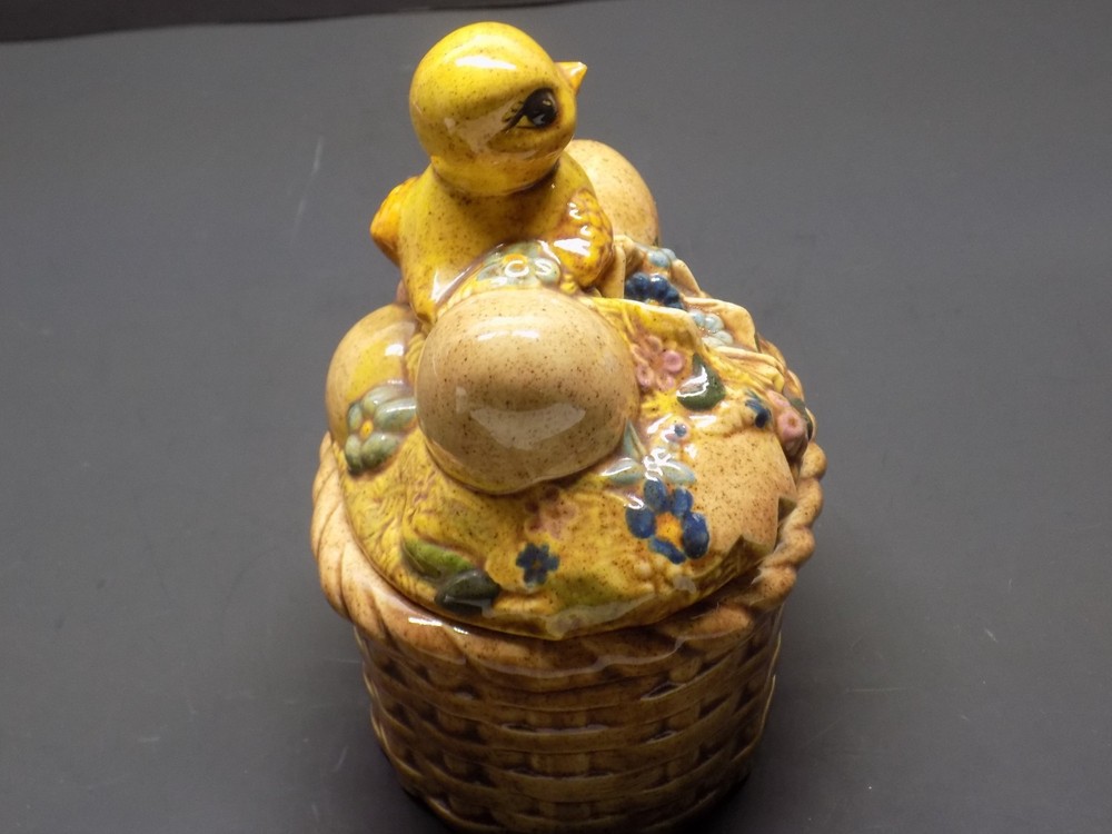 Vintage Ceramic Easter Basket Dish w/ Chick & Eggs Lid Spring Decor
