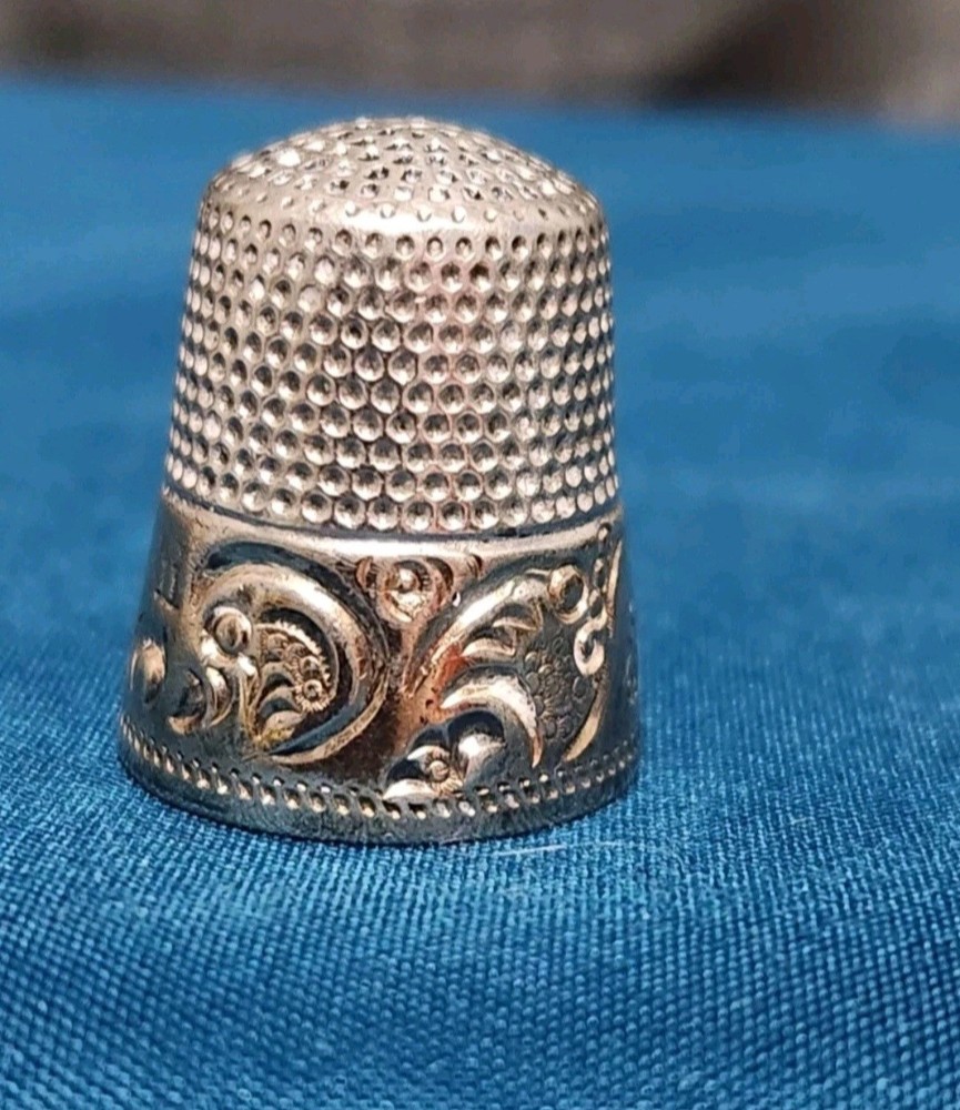 Antique Ketcham & McDougall Sterling Silver Thimble (Size 11) Decorative Border