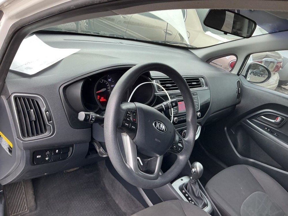 RIO 2016 Glove Box 4949672