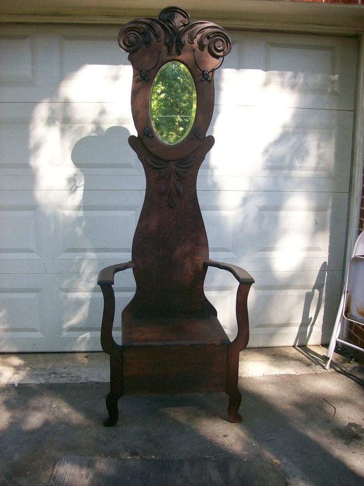 HALL TREE