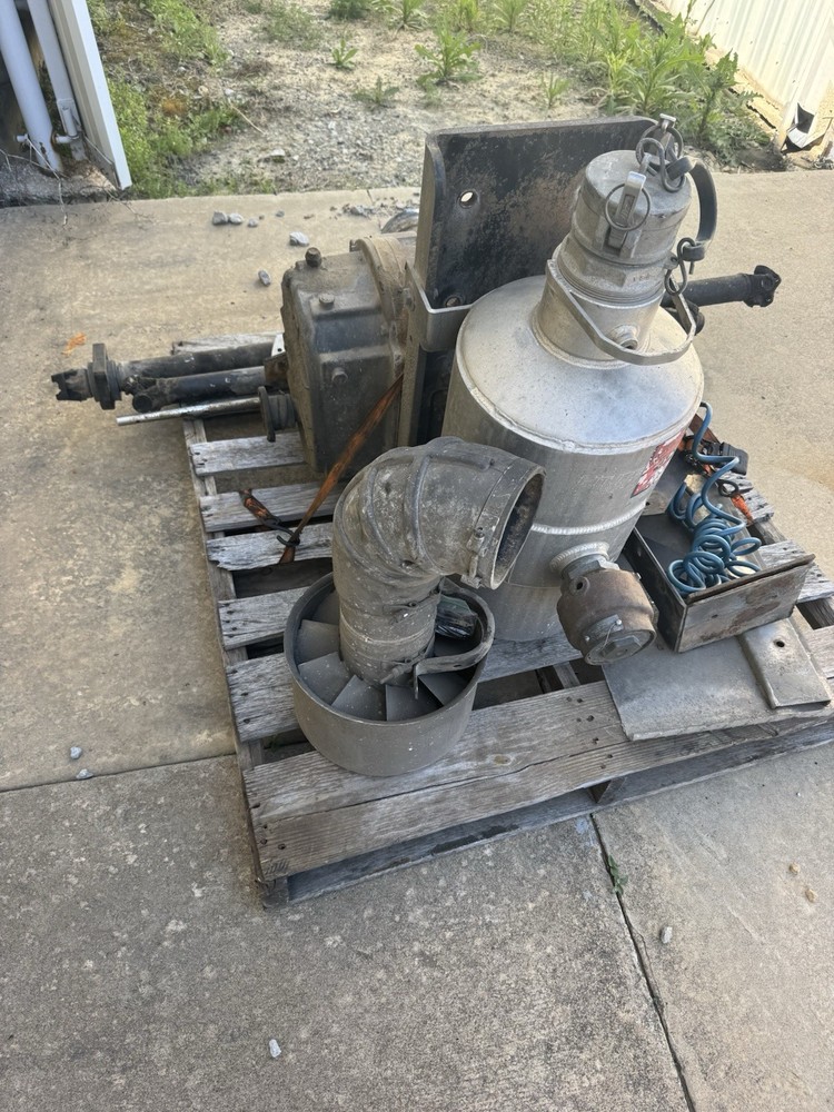 1050 Tuthill Blower
