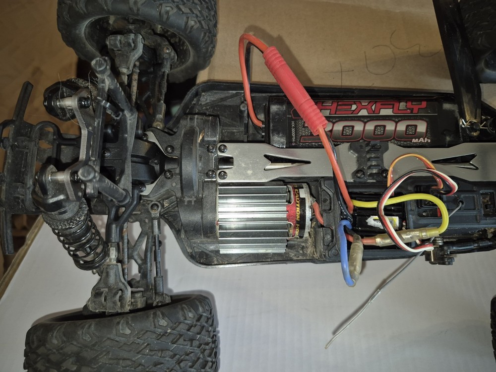 REDCAT BLACKOUT XTE! RTR WATERPROOF ELECTRONICS