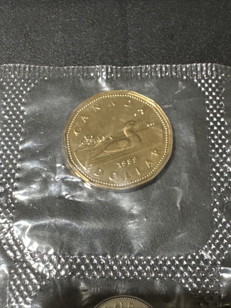 1993 Canada six coin mint set!