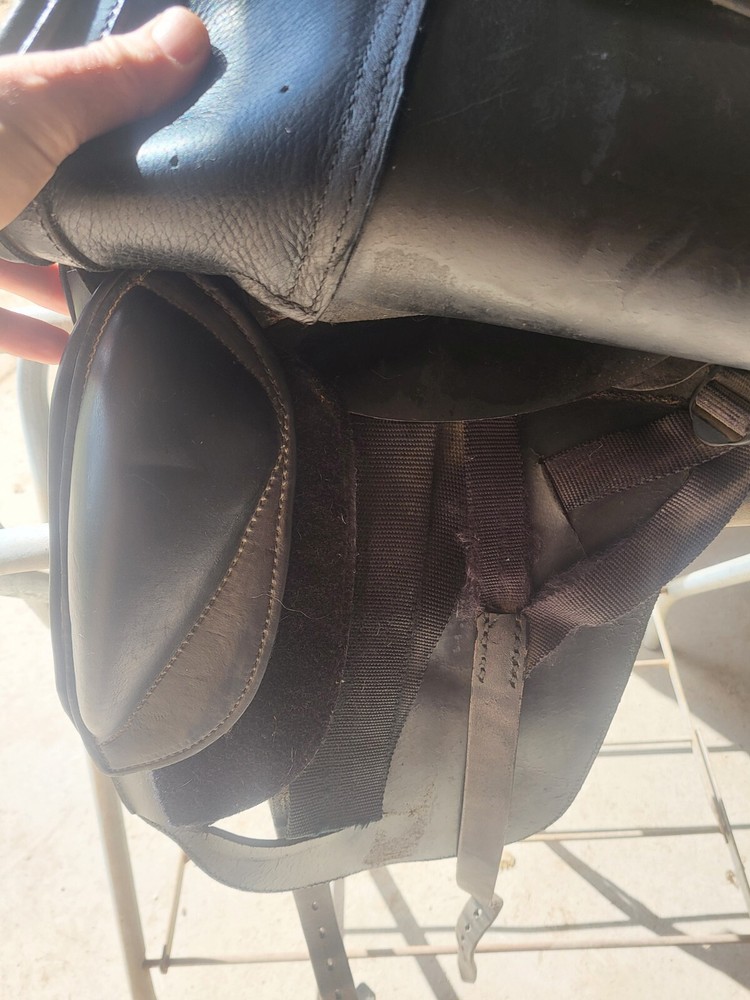 Schleese Dressage Saddle 17