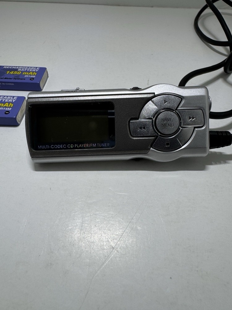 IRiver Multi-codec CD Player / FM Tuner Remote Controller + Accessories