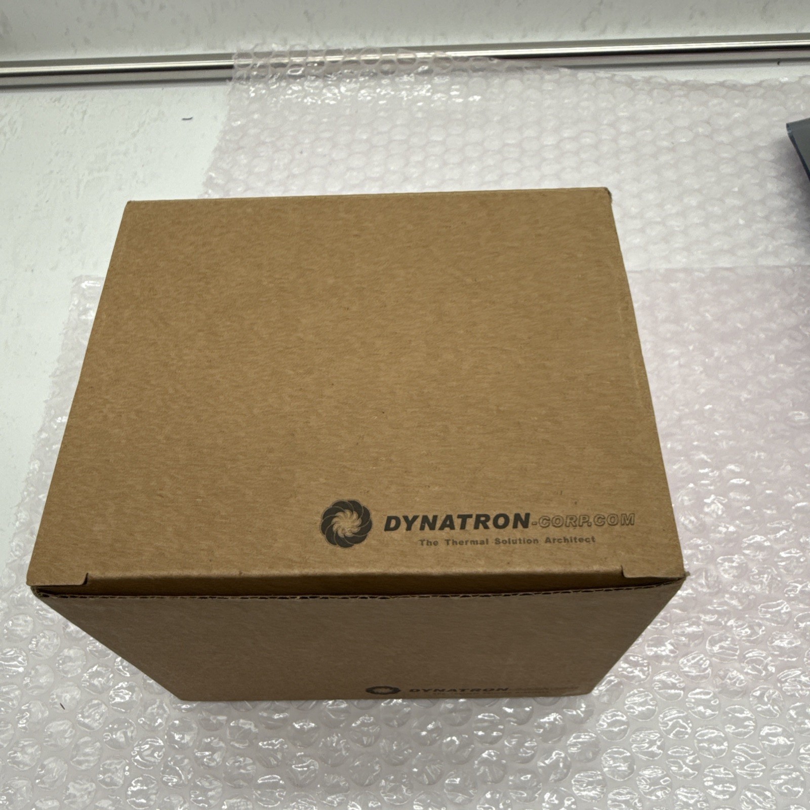 Dynatron B5 2U Server CPU Fan For Intel FCLGA3647 Narrow -New