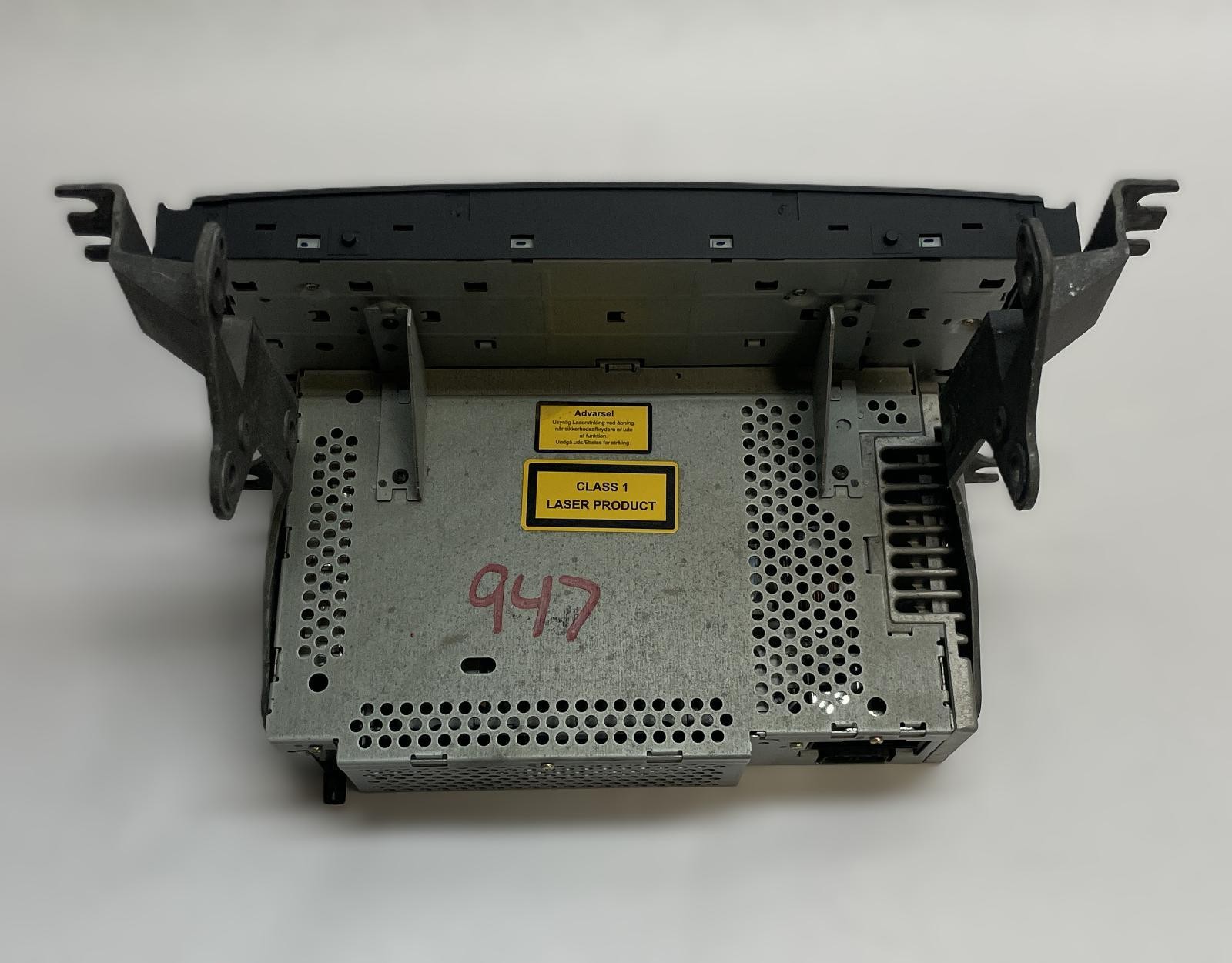 2003 JAGUAR S TYPE Radio Receiver from VIN M45255 (AM-FM-stereo) CD player OEM