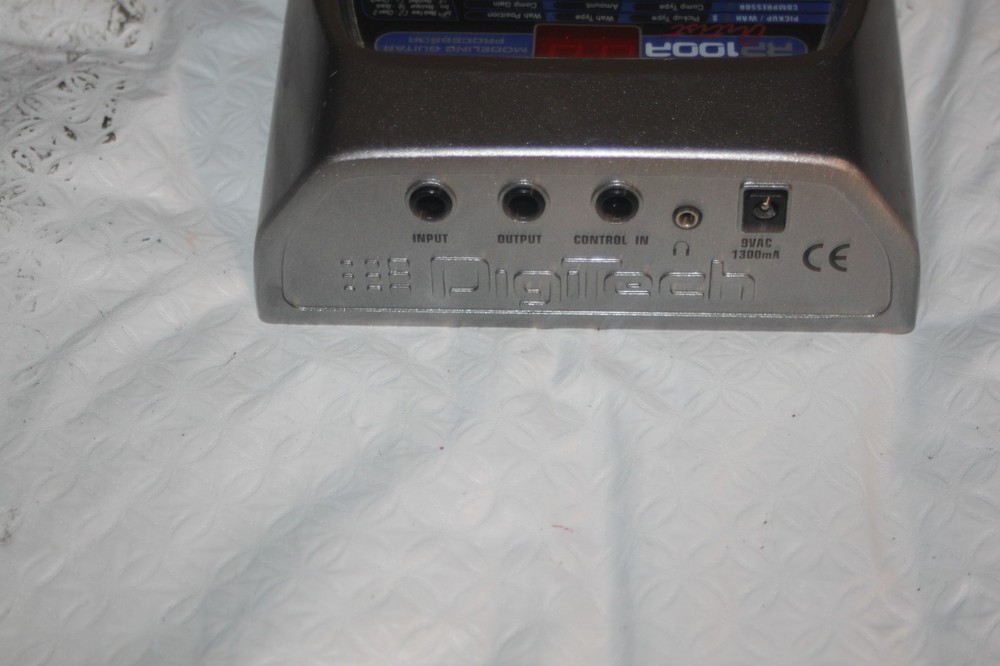Guitar Multi Effects Pedal Digitech RP100A - No Power Supply