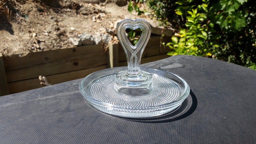 Crystal Tear Drop 6¼" Handle Tidbit Tray