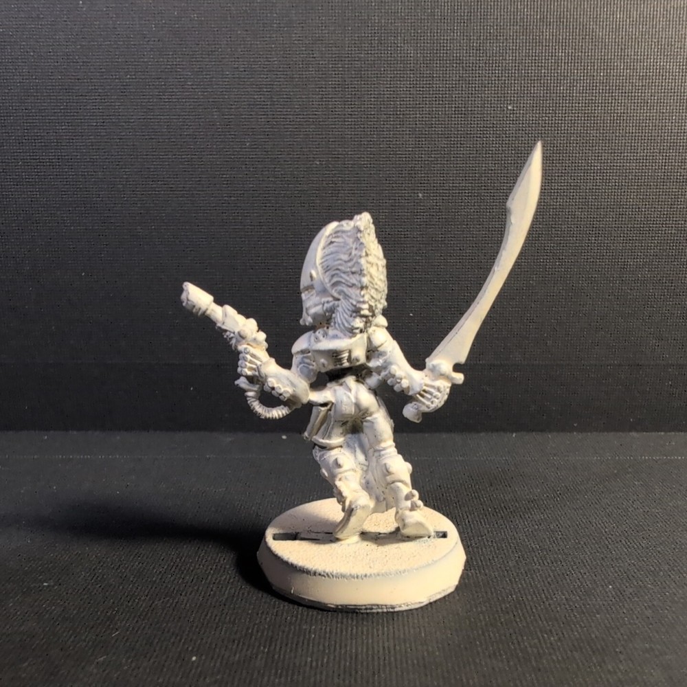 Howling Banshee - Eldar Rogue Trader Warhammer 40k Metal OOP Jes Goodwin