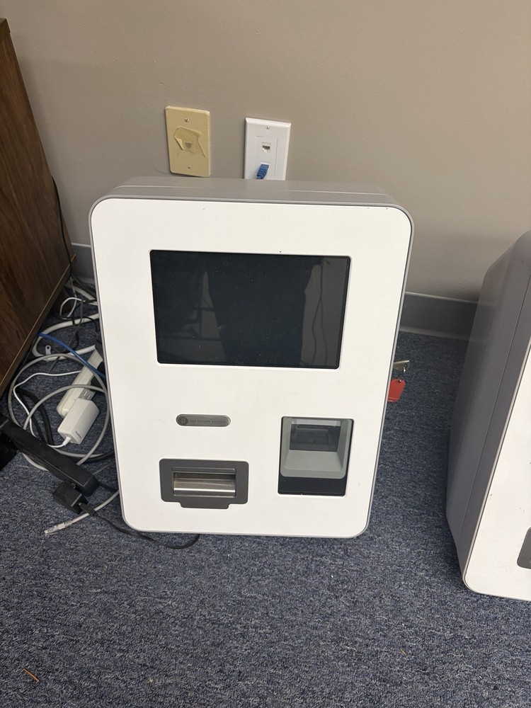 ATM Machine Kiosk Lot, Touchscreen, Secure Compartment, Multiple configurations