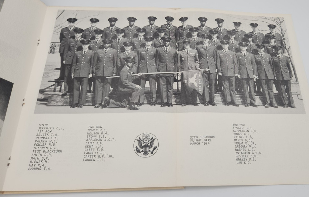US Air Force Basic Training 3728 Squadron Flight 0119 March 1974 Class Book