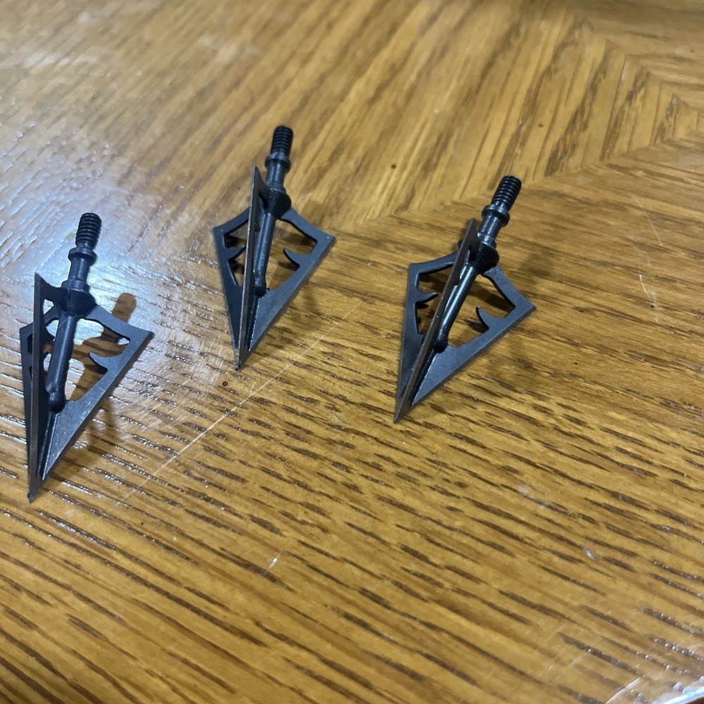 NAP Hellrazor Broadheads (3)