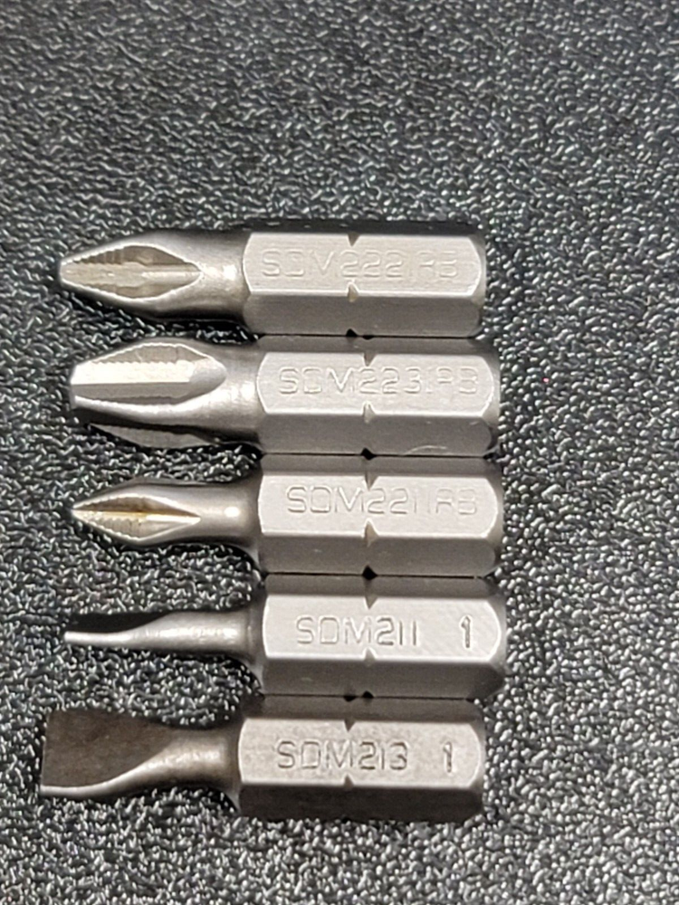 Snap-On ™ Tools NEW 5 Piece 1/4" Hex Drive Phillips & Flat Head Bit Lot Set