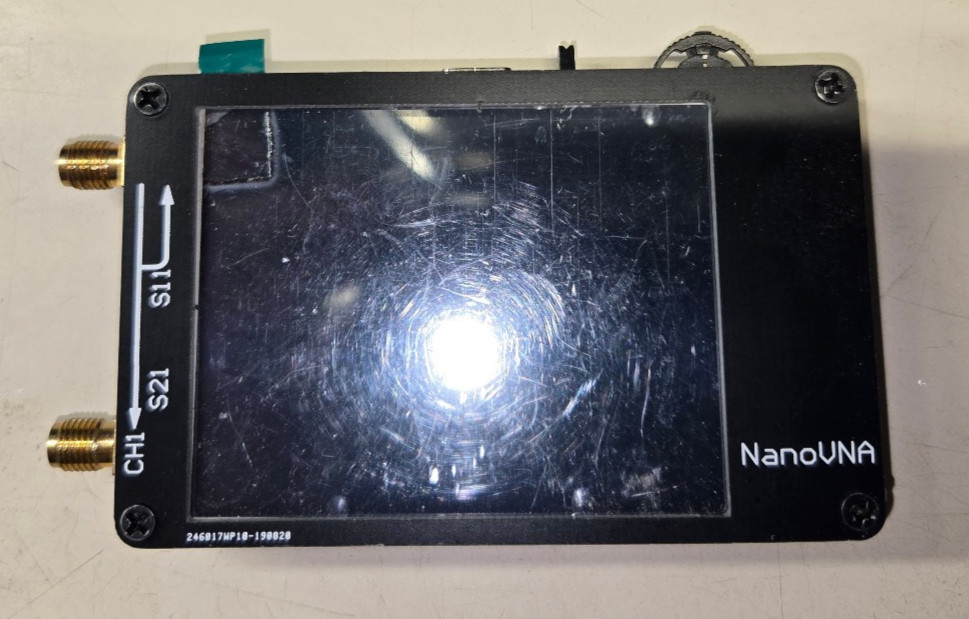 Very Tiny Handheld Vector Network Analyzer NanoVNA style